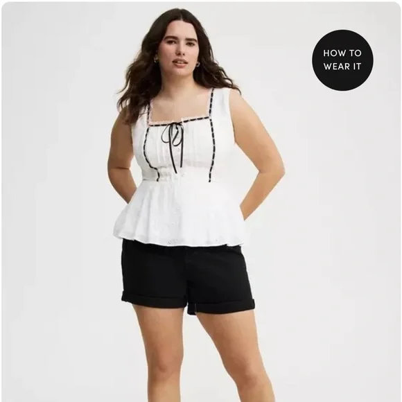 Torrid - Peplum Eyelet Top - size 2 - Picture 2 of 8
